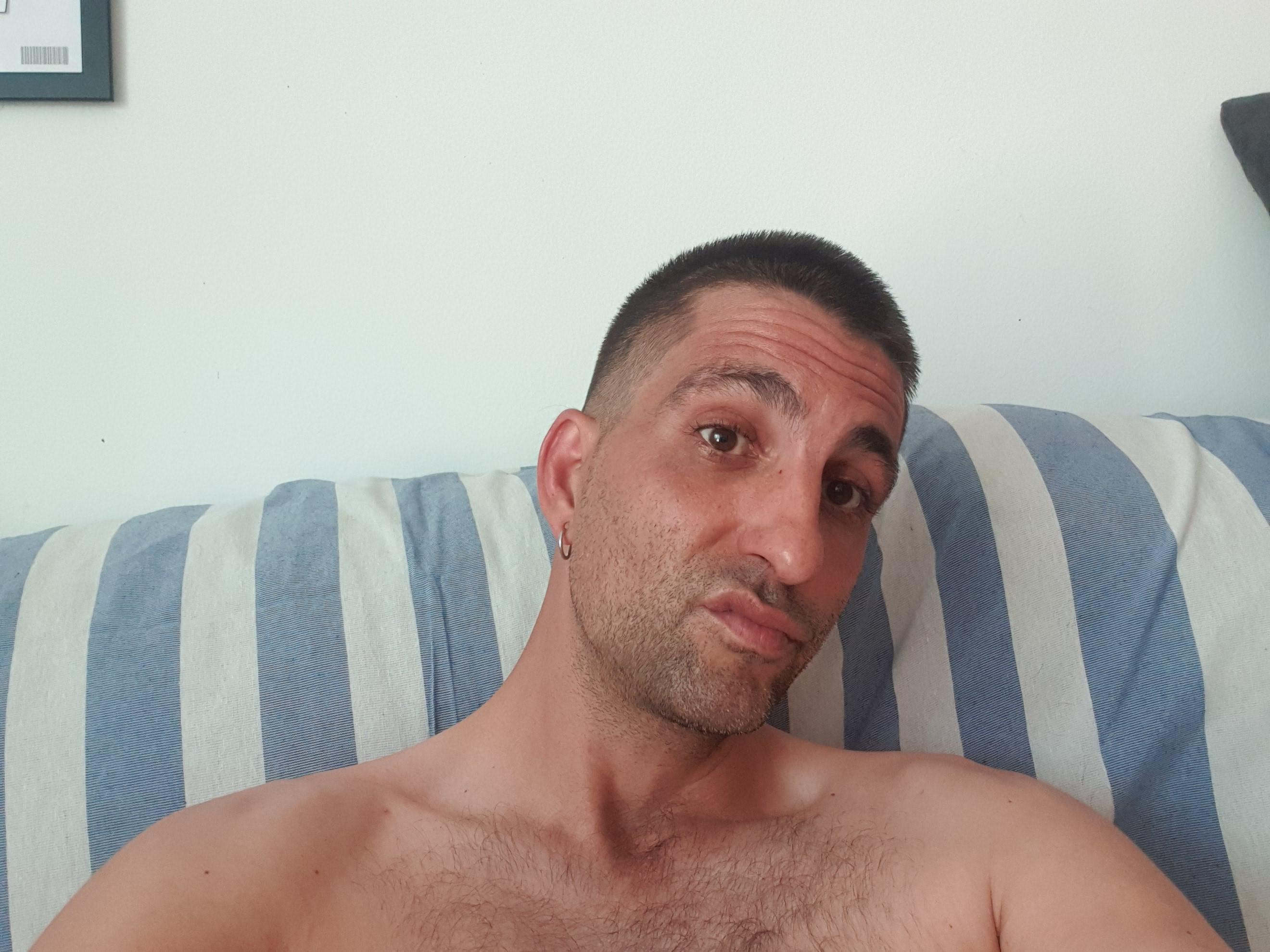 tego19 live from Spain