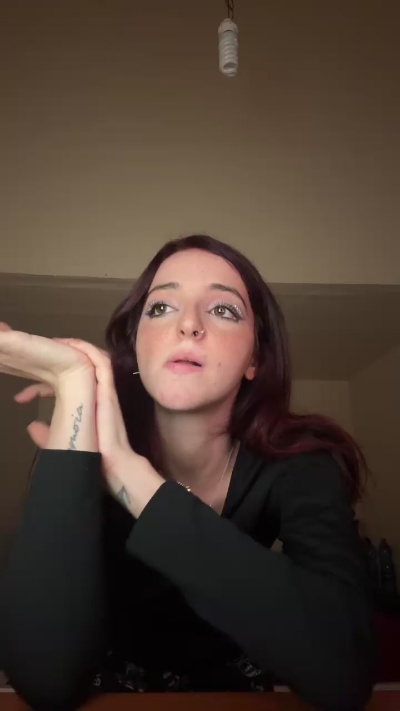 teresinainsina live from Italy