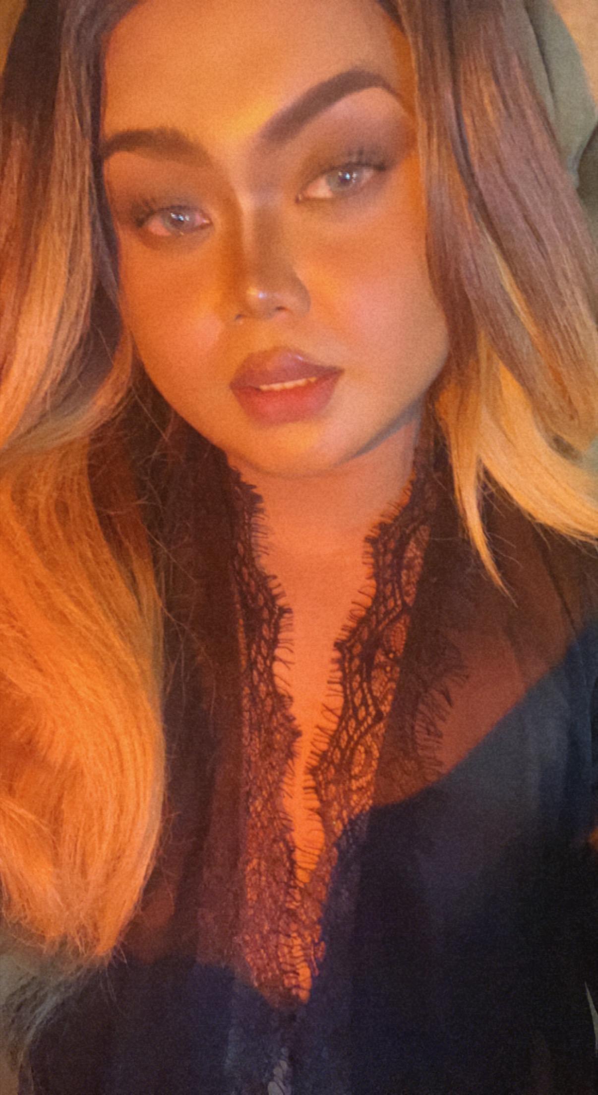 thalialopez live from Philippines