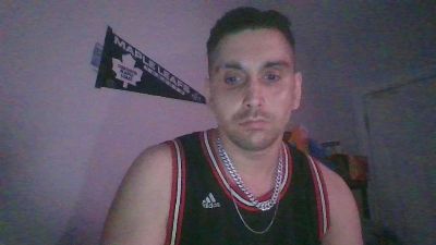 thatguy199223 live from Canada