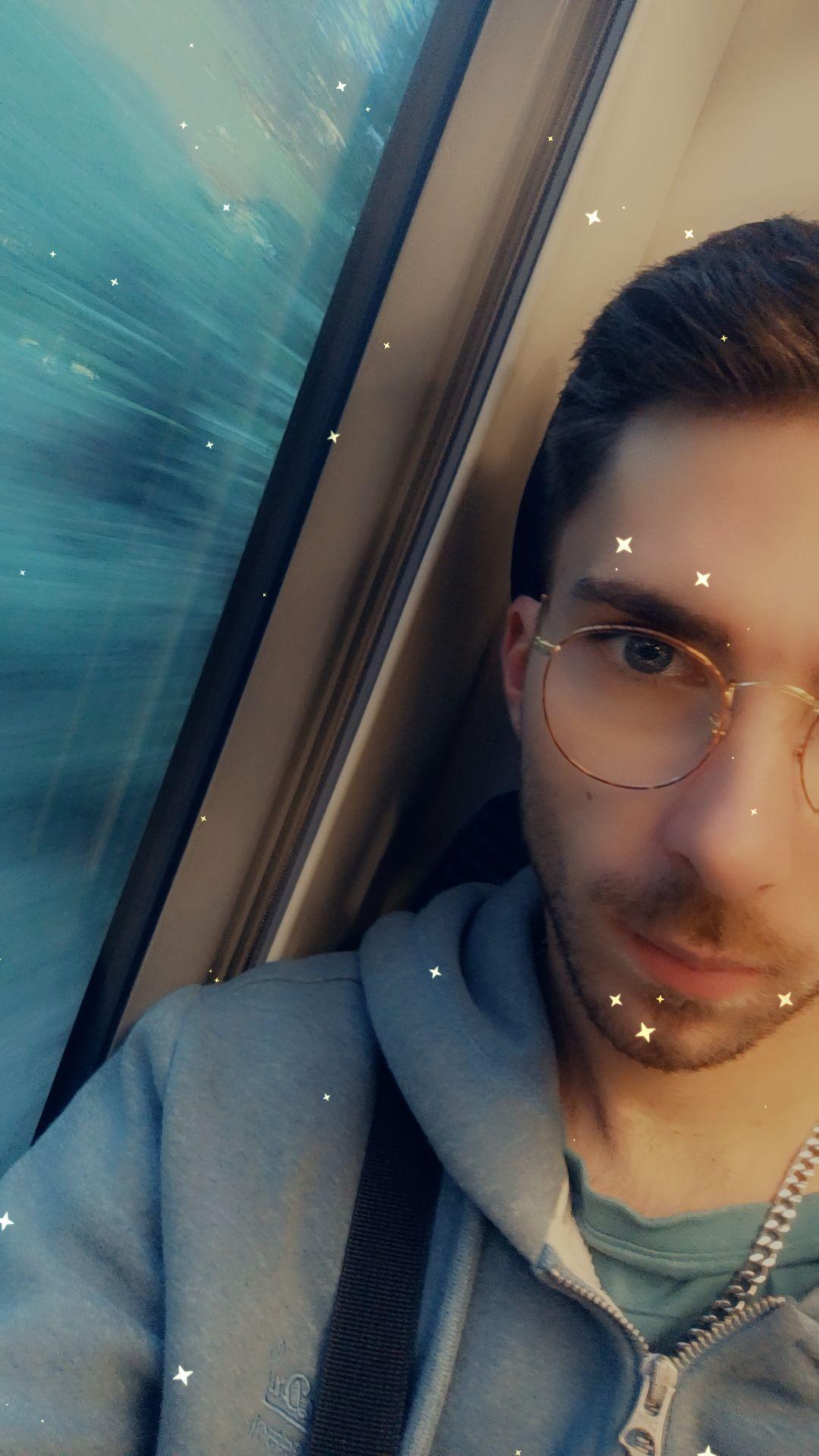 thomas954 live from France