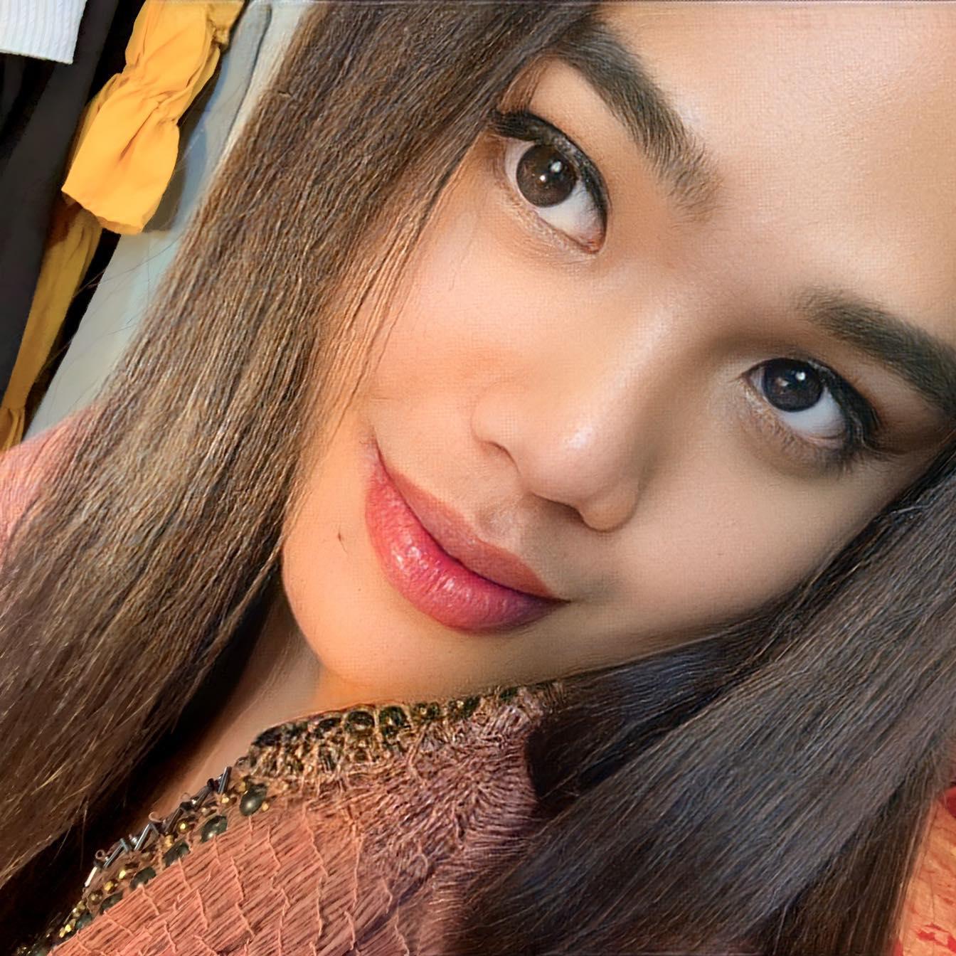 tikolinaa live from Philippines