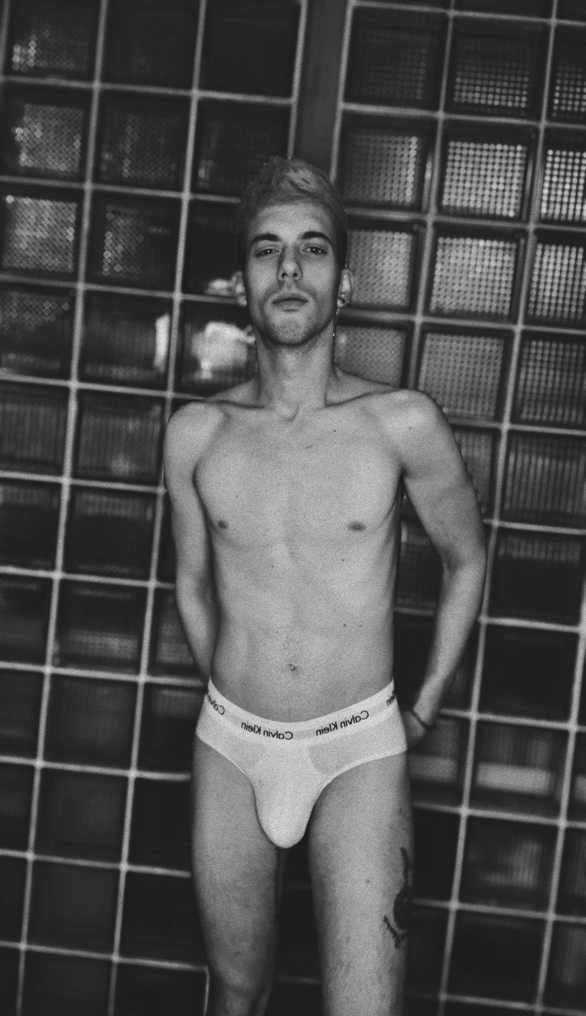 twinkboy24hot live from Spain