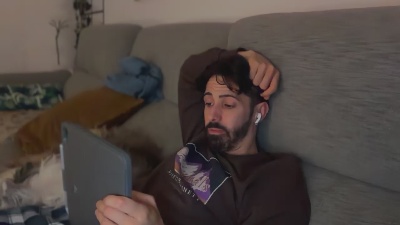 txiki22 live from Spain