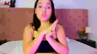 valeria_hardy live from United States