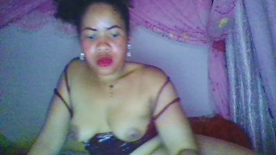 vannyah5 live from Madagascar