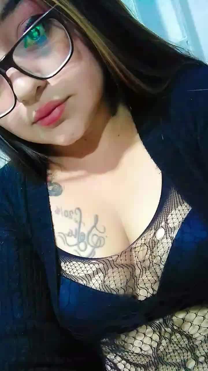 vitoria23_ live from Italy