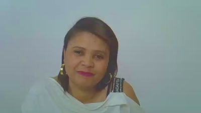 wsarah22 live from France