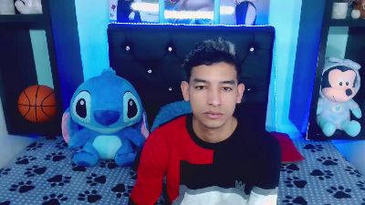 x_oliver_x live from United States