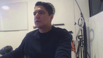 yayo_33 live from Mexico