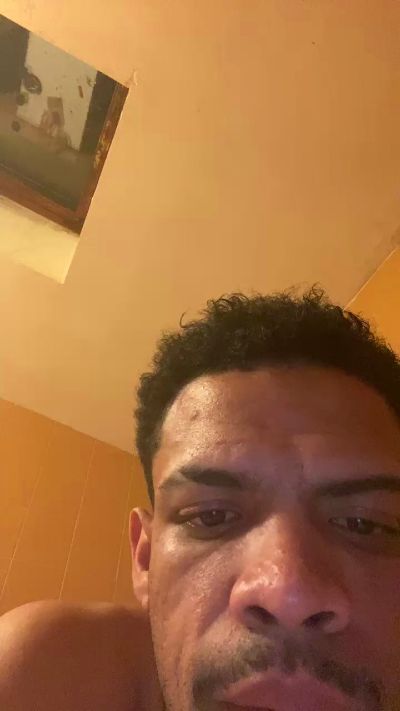 zuca8 live from Portugal