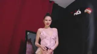 Bella Nightwish live webcam model