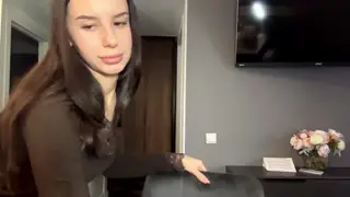 Evelin Chellis live webcam model