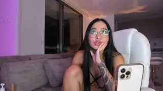 Naty Roxx live cam preview