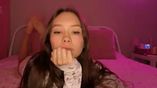 Kate Von live webcam model