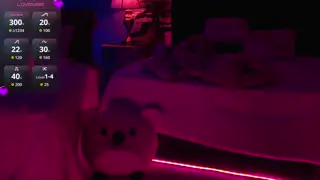 Siena Fox live webcam model