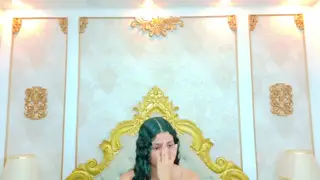 Anne Belmont live cam preview